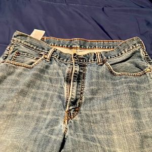 Men’s Levi jeans used but good condition